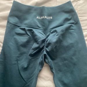 alphalete amplify rainfall size small TRADING ONLY